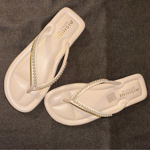 White Pearl Flip Flops